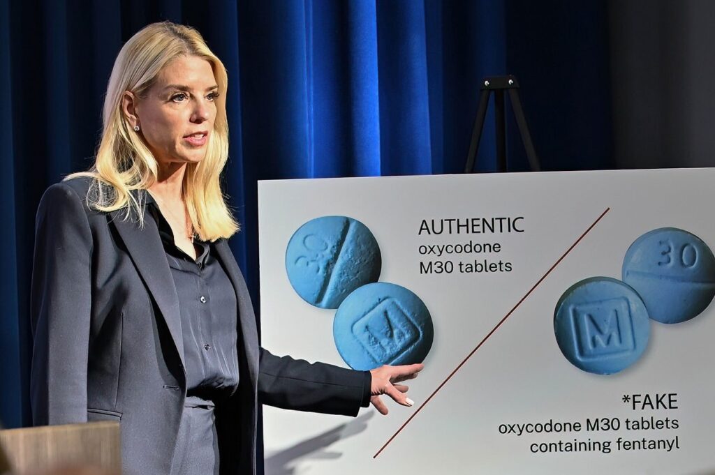 governo-dos-eua-volta-a-culpar-carteis-do-mexico-por-fentanil.-o-que-dizem-os-dados?