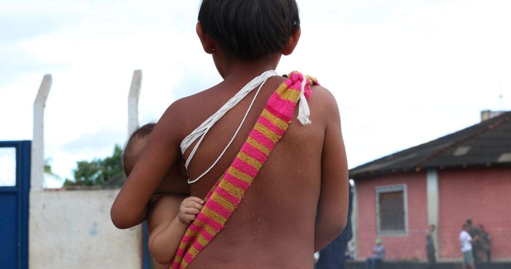 “racismo-institucional-e-o-maior-virus-contra-os-povos-indigenas-no-brasil”,-avalia-rose-padilha