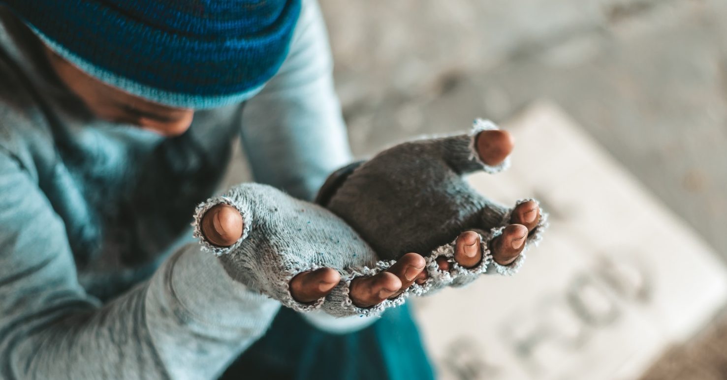 cristoneofascismo:-a-religiao-transformada-em-maquina-de-dominacao-no-brasil