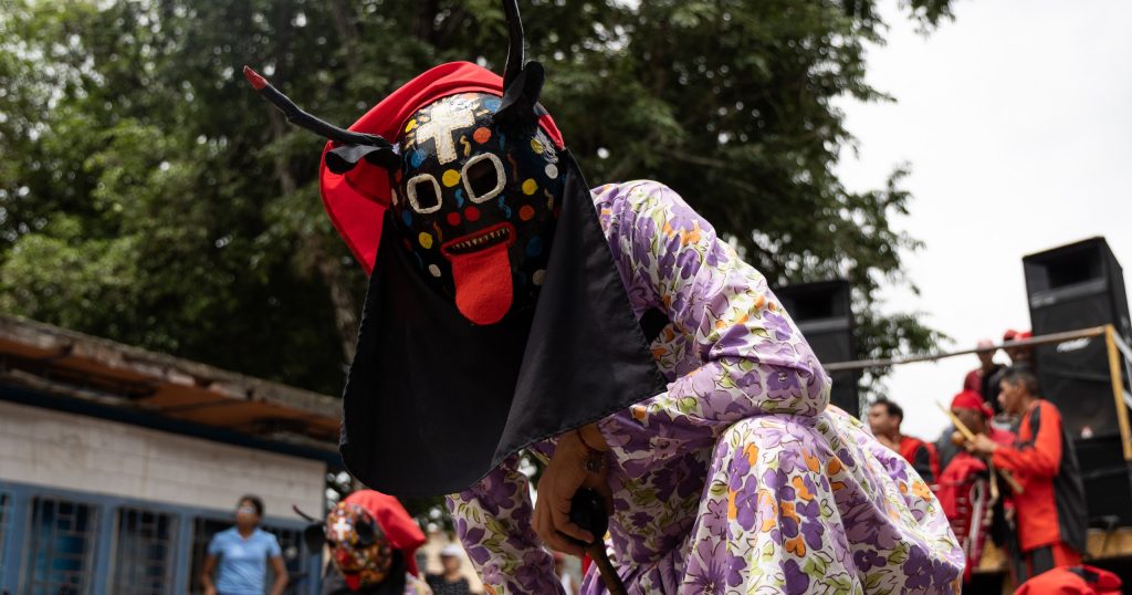 frente-as-sancoes-dos-eua,-cultura-na-venezuela-renasce-com-fomento-a-expressao-popular