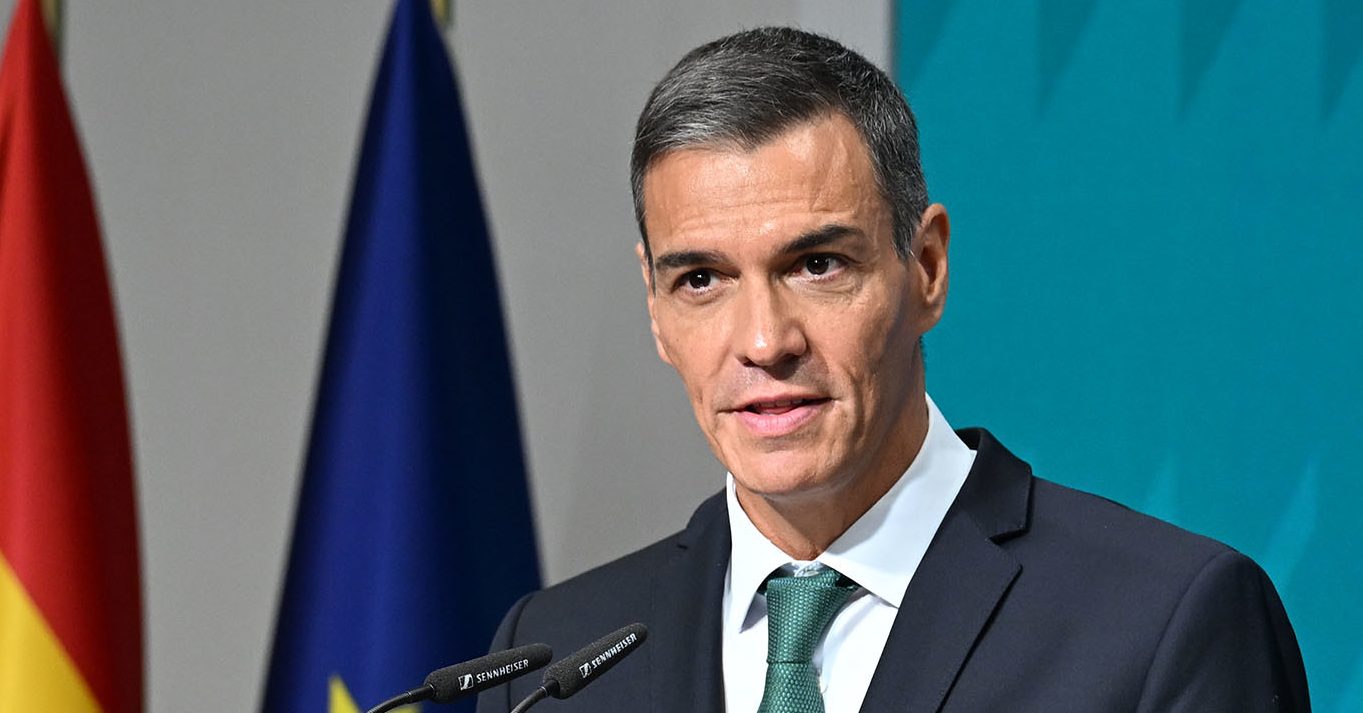 apos-sanchez-fechar-espanha-ao-transito-de-armas-a-israel,-tel-aviv-alega-“antissemitismo”