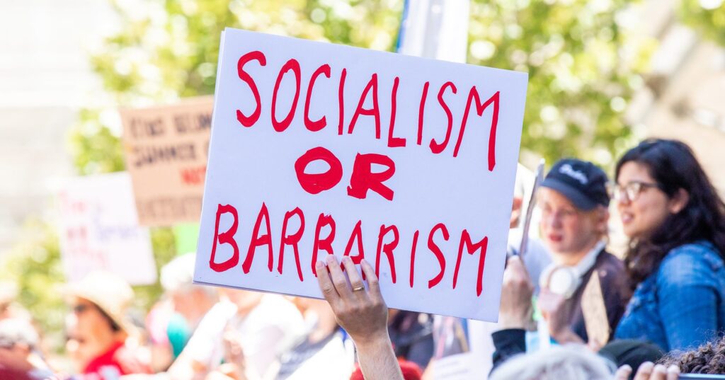 da-estigmatizacao-a-horizonte-possivel,-“socialismo”-conquista-mentes-nos-eua