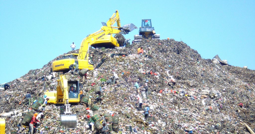 “colonialismo-do-lixo”:-paises-da-asia-reagem-ao-envio-de-detritos-por-potencias-ocidentais