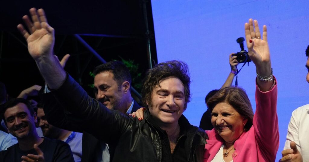 panico,-antiperonismo-e-uma-“ajudinha”-de-trump:-a-vitoria-de-milei-nas-legislativas-argentinas