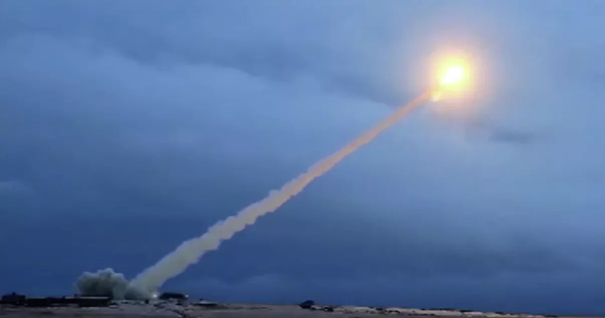 burevestnik:-novo-missil-russo-com-mini-reator-nuclear-e-unico-no-mundo,-afirma-putin