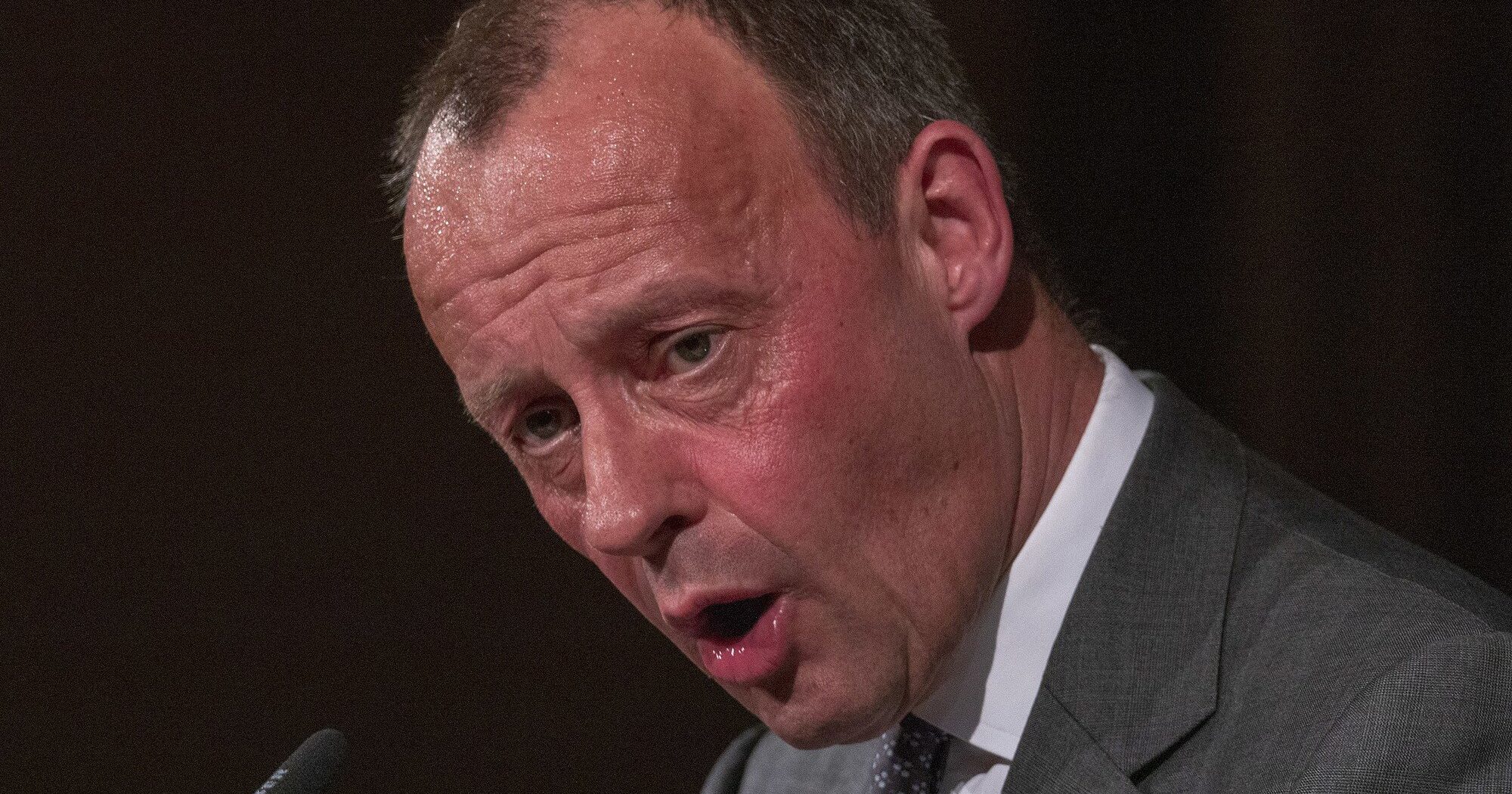 da-namibia-ao-para:-merz-e-o-imaginario-alemao-de-grandeza