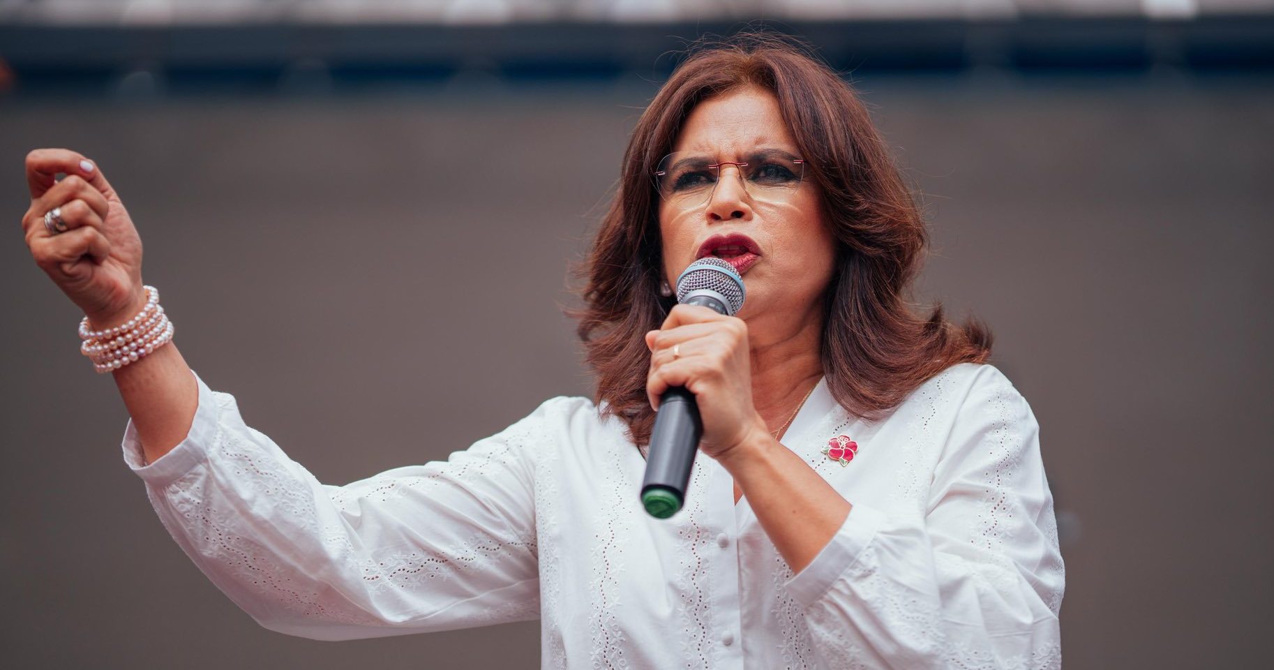 eleicoes-em-honduras:-frente-a-risco-de-fraude,-rixi-moncada-convoca-povo-a-defender-voto-a-voto