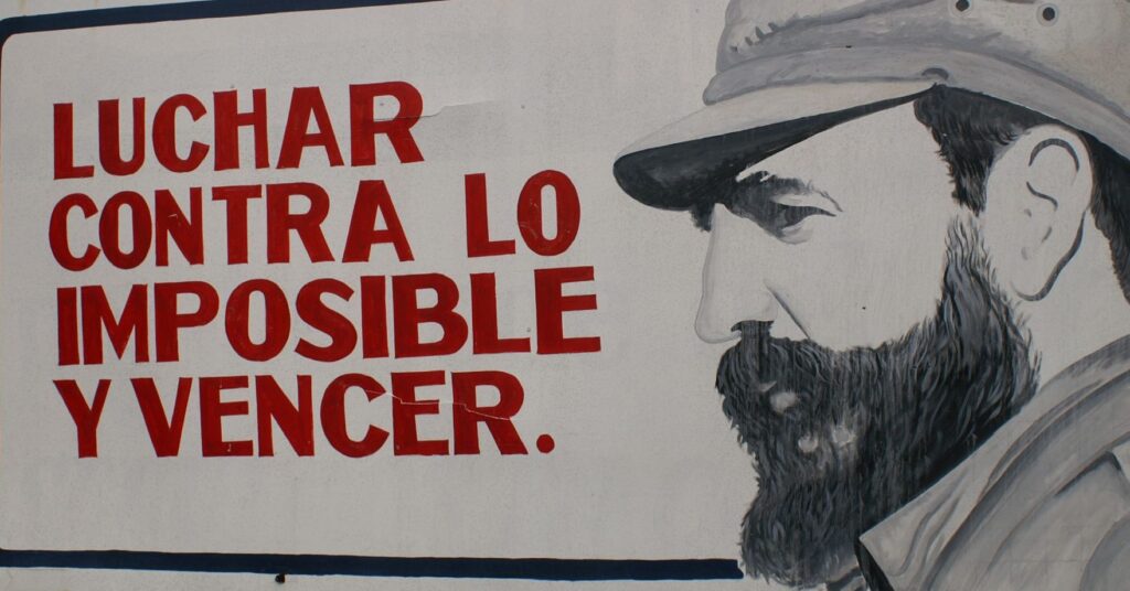 resistencia-socialista-e-colapso-neoliberal:-do-peru,-um-olhar-sobre-o-legado-centenario-de-fidel