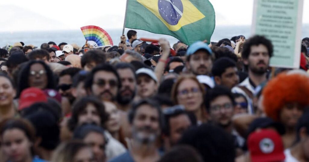 do-colapso-a-transicao:-alvaro-garcia-linera-e-o-caminho-para-construir-o-novo-mundo