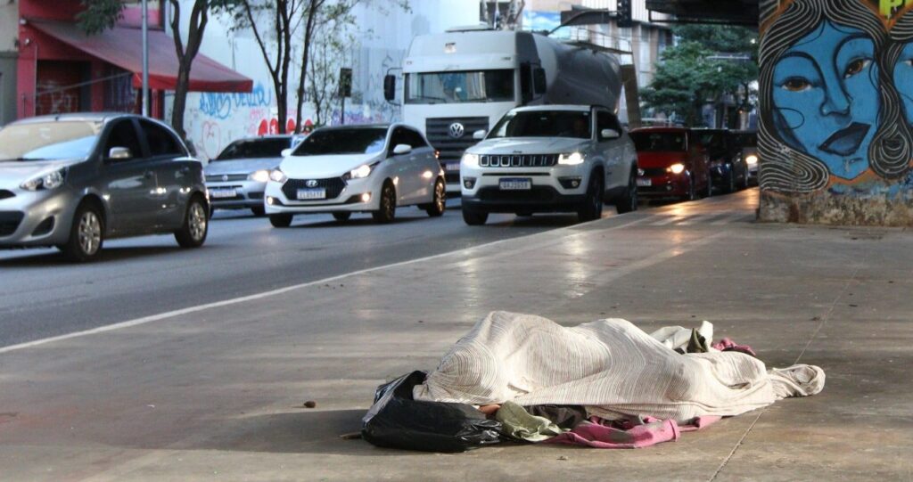 crescimento-sem-distribuicao:-a-desigualdade-como-estrutura-do-pais