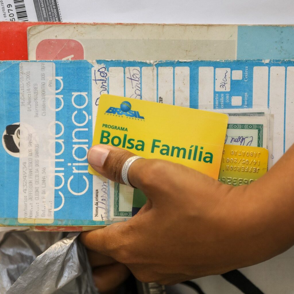 bolsa-familia-inspira-quase-20-paises-e-ajuda-brasil-a-alcancar-idh-recorde