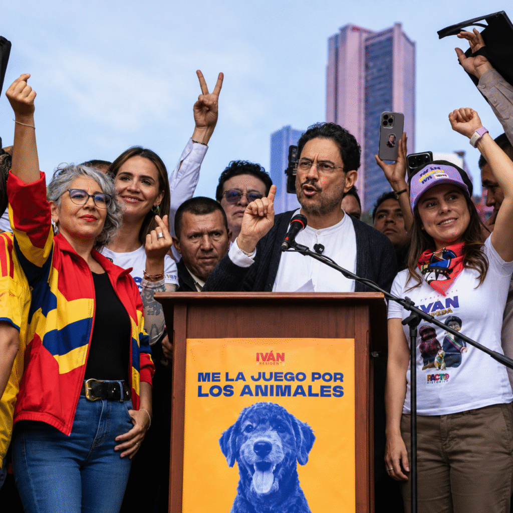 colombia:-cepeda-encerra-campanha-mirando-indecisos-antes-do-segundo-turno