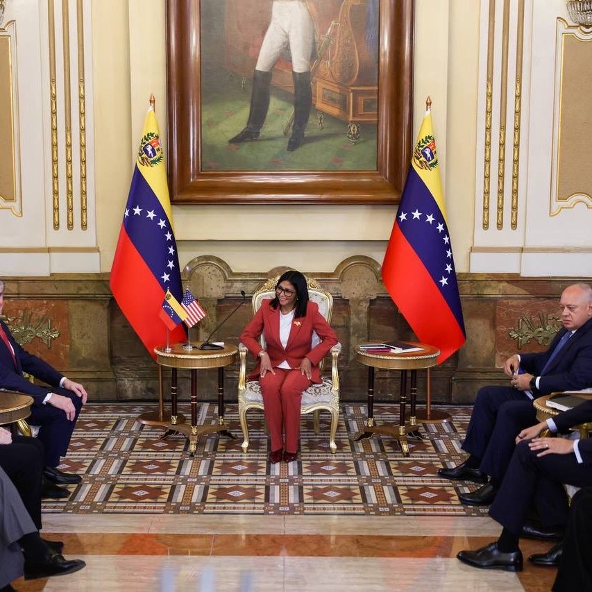 nem-traicao-nem-rendicao:-venezuela-recua-para-preservar-a-revolucao-sob-chantagem-dos-eua