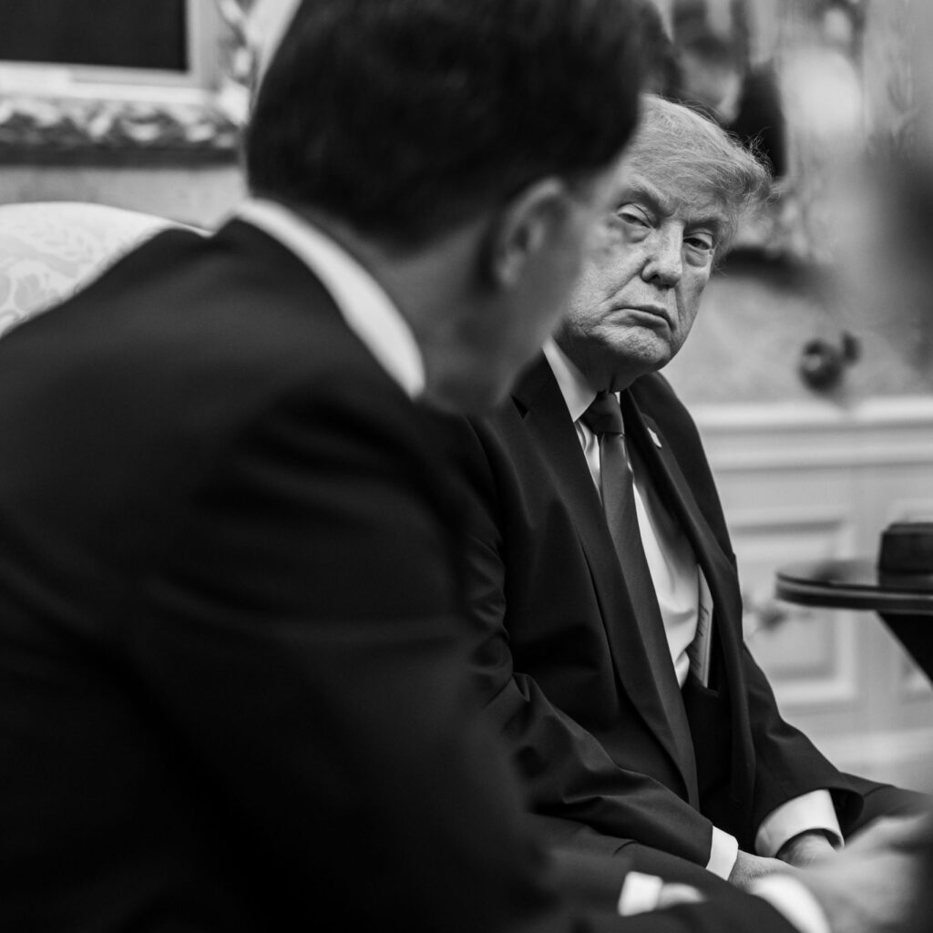 trump-encontrou-um-inimigo-para-fugir-do-proprio-espelho:-os-“comunistas”-dialogos-do-sul-global