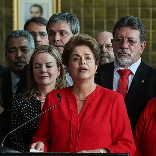 impeachment-de-2016-|-lawfare-e-guerra-hibrida:-dez-anos-do-golpe-contra-dilma