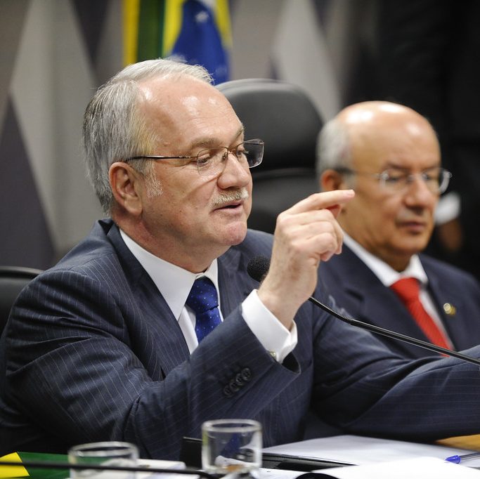 cannabrava-|-fachin-tenta-por-ordem-na-casa-dialogos-do-sul-global
