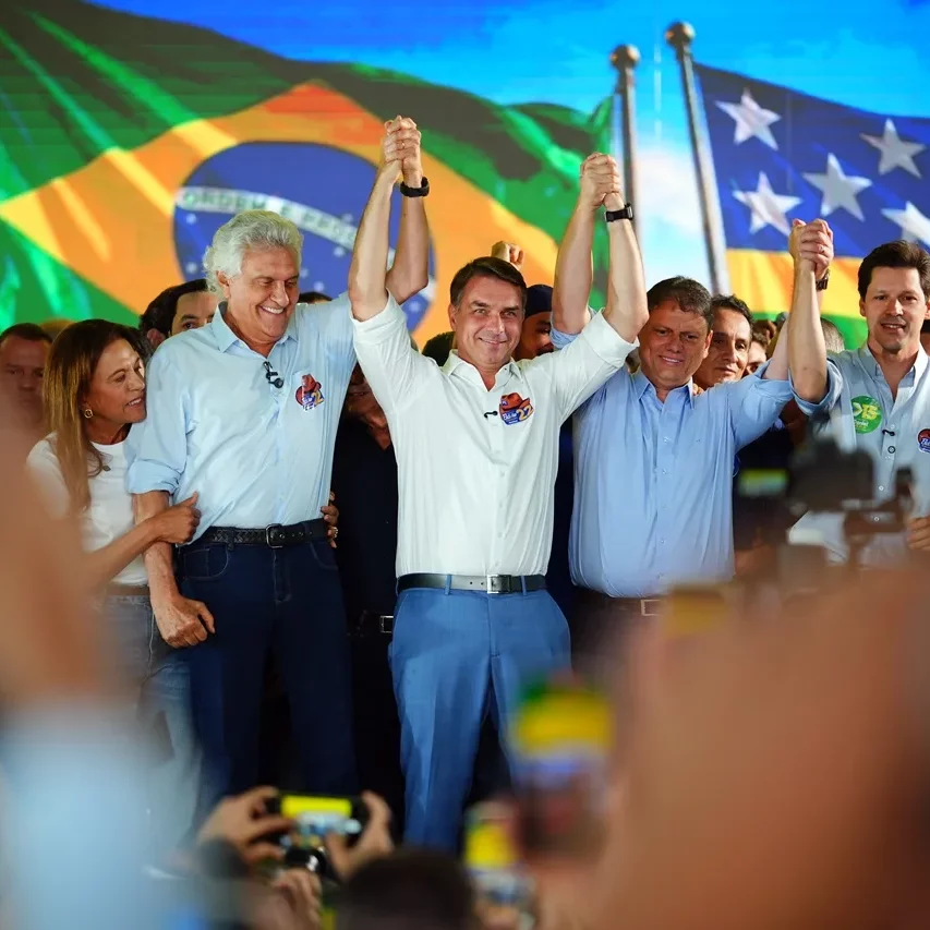 cannabrava-|-direita-furibunda-ameaca-a-democracia-dialogos-do-sul-global